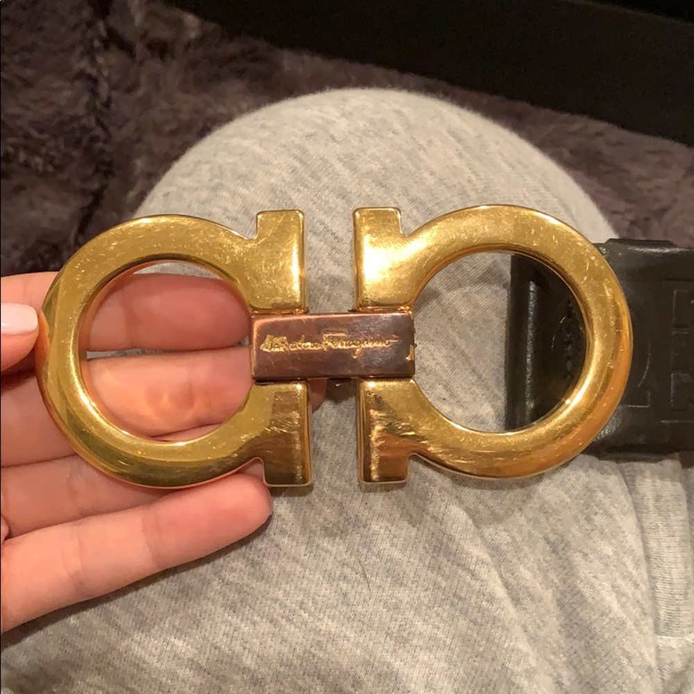 Men’s ferragamo belt